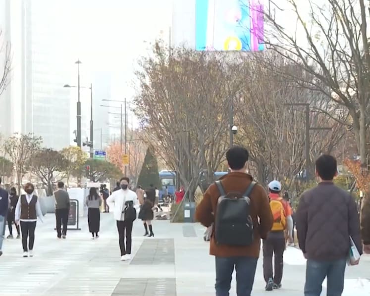 South Korea’s funeral industry adapts to more people dying alone
