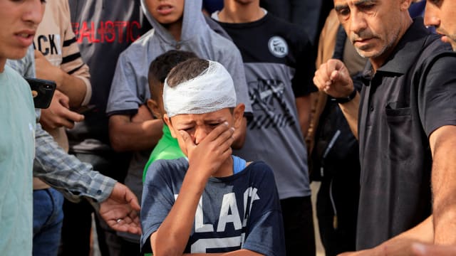 以色列被指在卡萨地带发动袭击 造成至少60人丧命