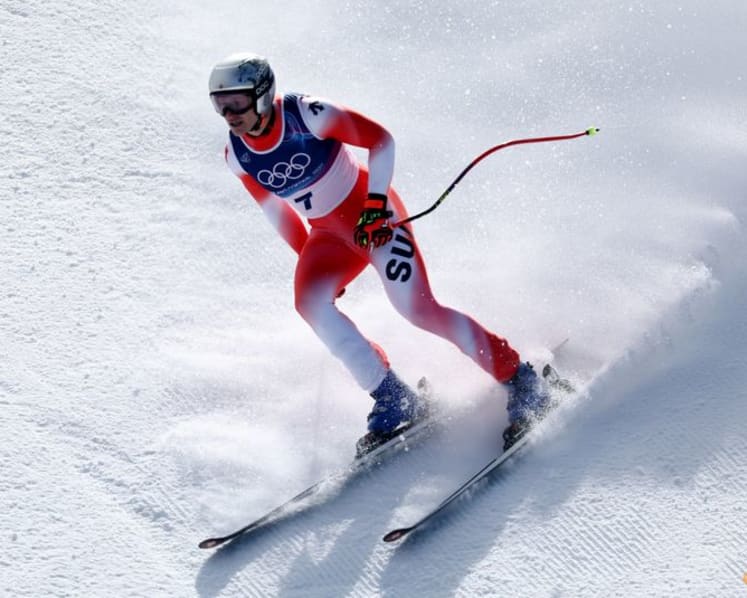 Alpine skiing-Odermatt tamed on Stelvio, but still has chances