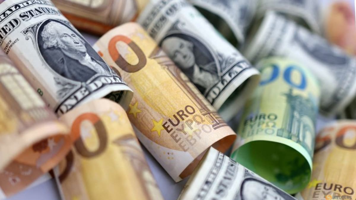 Major currencies steady as markets size up PPI optimism, tariffs