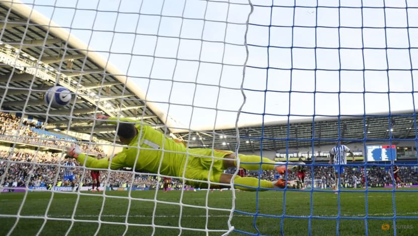 Liverpool open up 16-point league lead; Forest beat City Liverpool open up 16-point league lead; Forest beat City