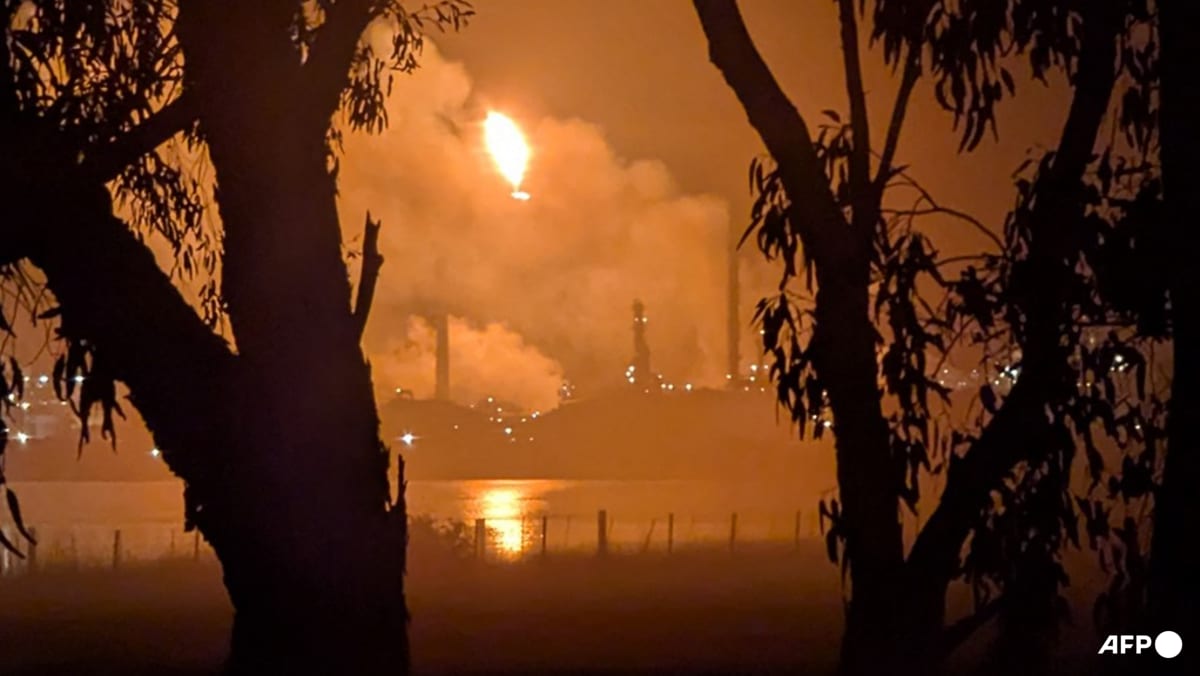 Fuel supply fears after blaze tears through crucial Australian refinery