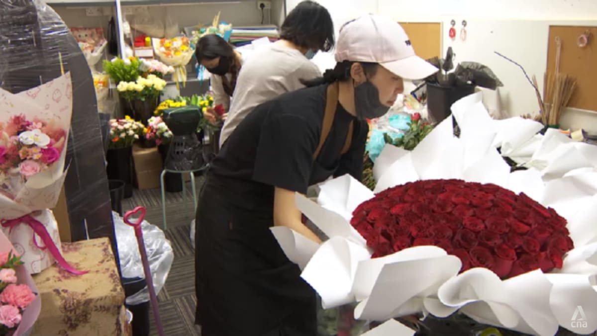 Some florists see withering Mother’s Day demand amid higher shipping costs