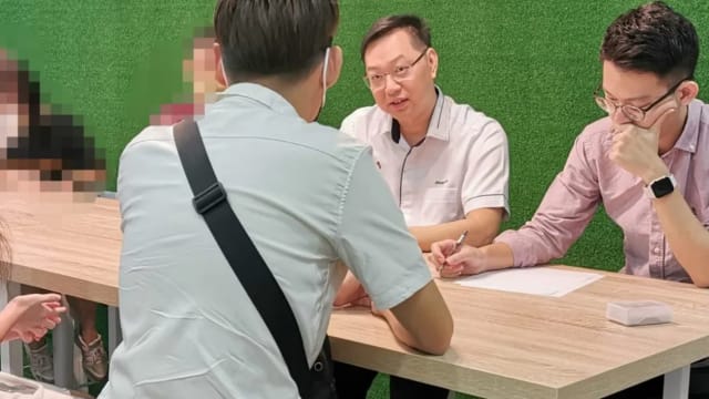 马国“车震”男女寻议员协助 指被自称警察者跟踪和上载视频