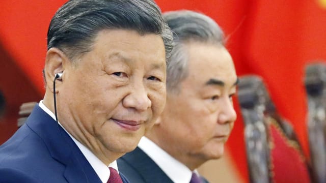 习近平：深化中越全面战略合作伙伴关系上 建设命运共同体