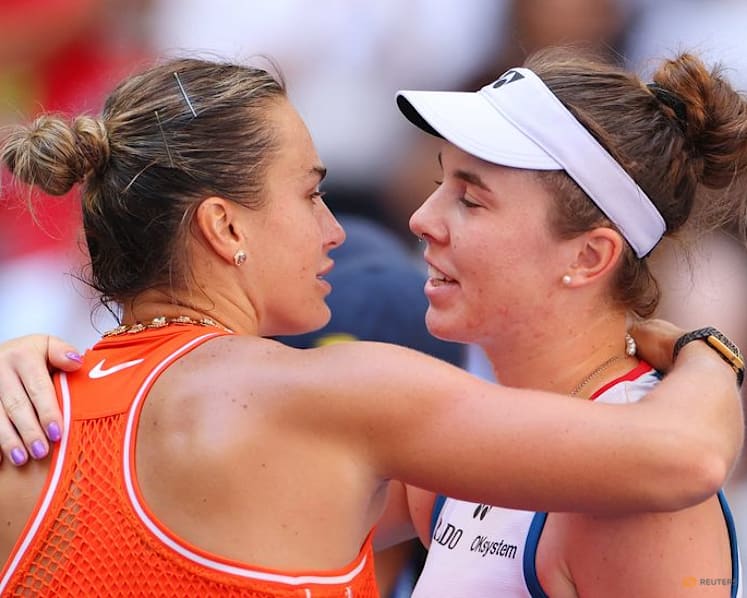 Noskova plans to 'get drunk and forget' after heartbreaking loss to Sabalenka
