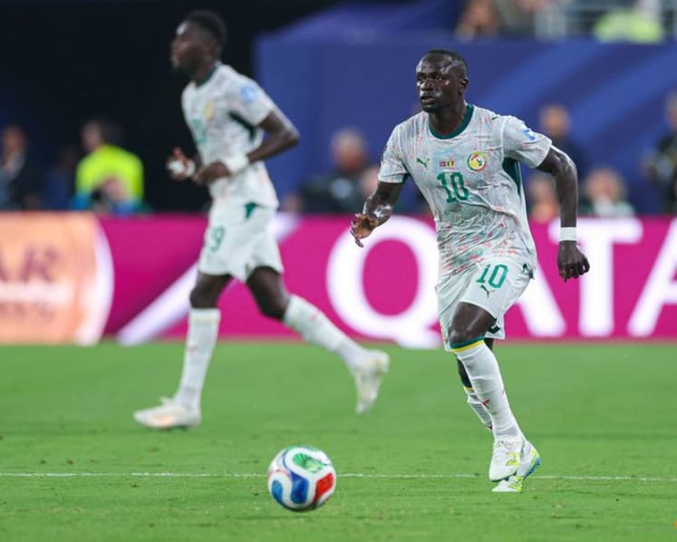 Senegal and Iraq meet in last-chance saloon