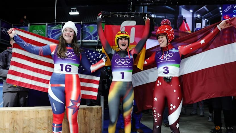 Luge-Taubitz takes gold for Germany after Fraebel blunder