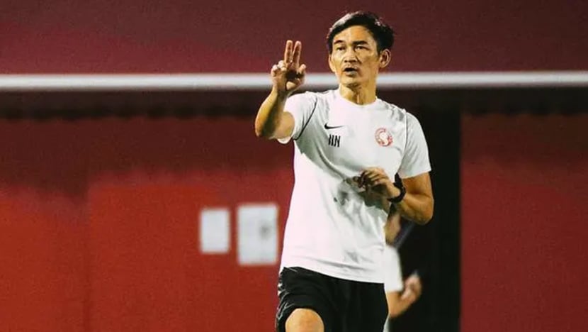Bekas kapten bola sepak negara Nazri Nasir alami strok ringan setelah dimasukkan ke hospital
