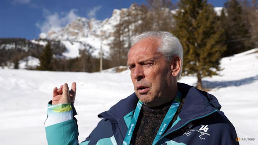 Alpine skiing-French meteorologist's lifelong cloud-watching shapes Games forecasts
