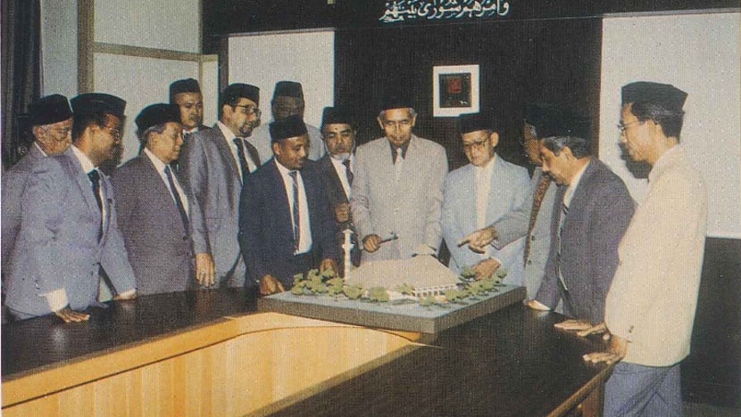 Related article image