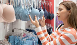 Perlukah bra terus dipakai, apa efeknya bagi kesehatan jika braless?