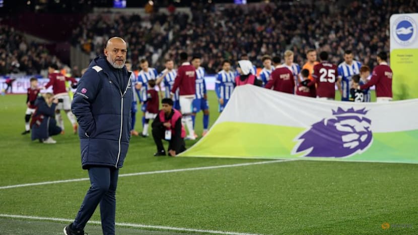 Espirito Santo says players need guidance on contact at corners