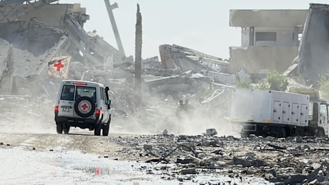 卡萨地带卫生部证实 接收最新一批15具巴勒斯坦人遗体