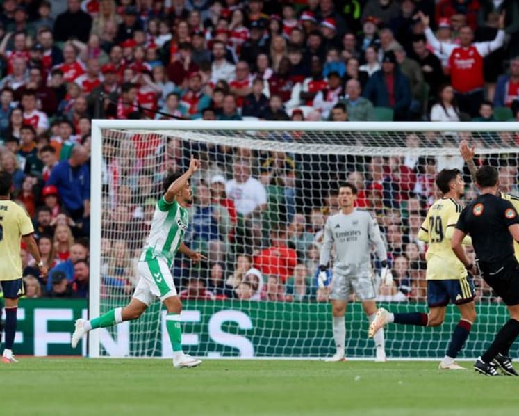 Arsenal players fuming after Betis defeat, says Arteta
