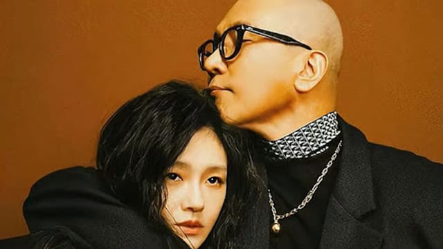 雨天坚持守候大S墓园，具俊晔受访哭到说不出话