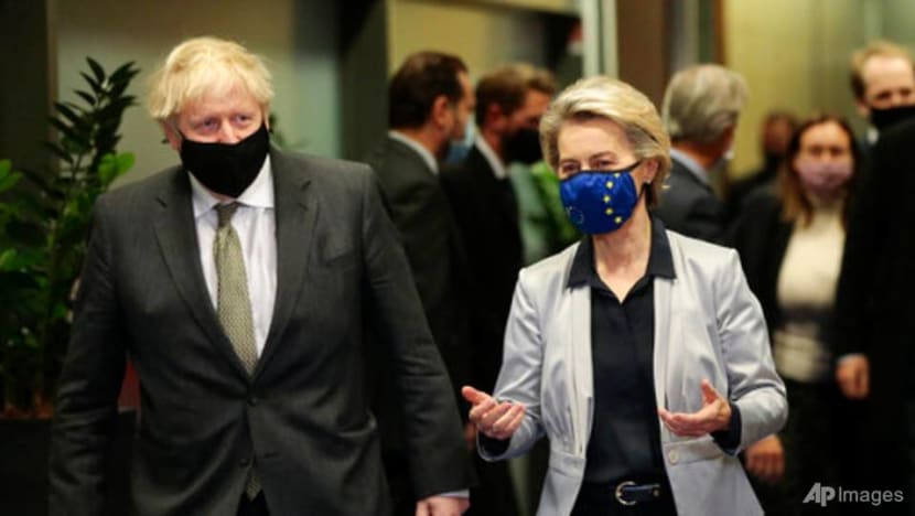 UK-EU to resume Brexit trade talks, set Sunday deadline but say large gaps remain