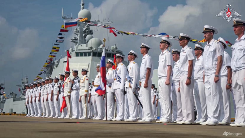 China, Russia carried out live-fire naval exercises in South China Sea China, Russia carried out live-fire naval exercises in South China Sea