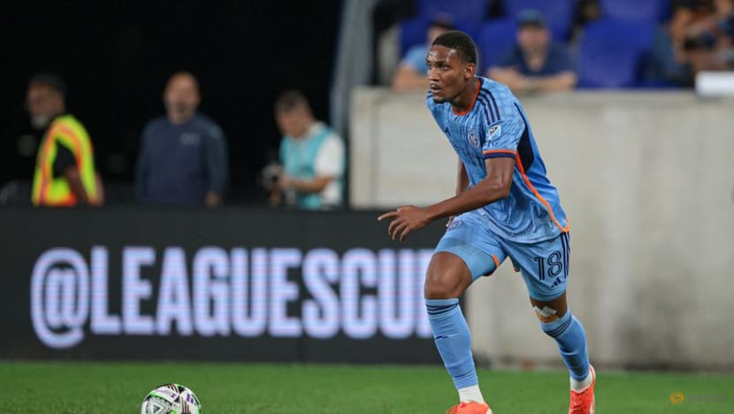 NYCFC transfer D Christian McFarlane to Man City