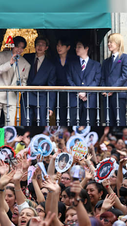 BTS greet Mexican fans from presidential balcony