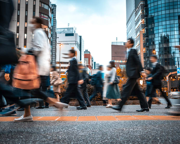 In world's finance centres, small businesses face a tough future