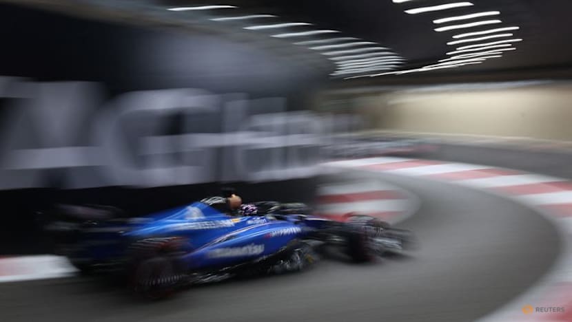 Williams' new car not ready for pre-season Barcelona test