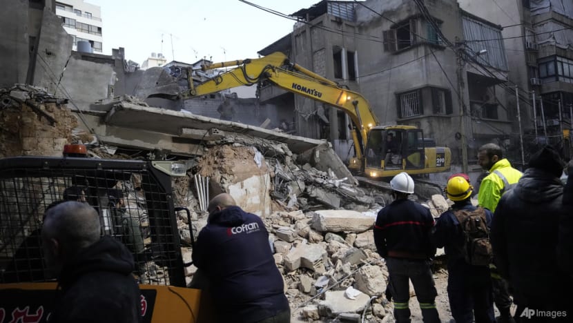 Israel-Hezbollah ceasefire holds in first hours, Lebanese civilians start to return home Israel-Hezbollah ceasefire holds in first hours, Lebanese civilians start to return home