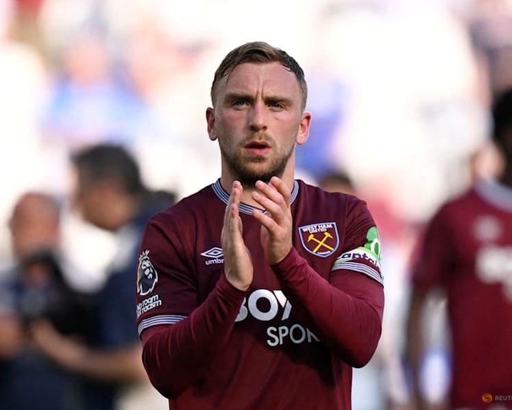 Bowen confirms stay at West Ham despite Premier League relegation