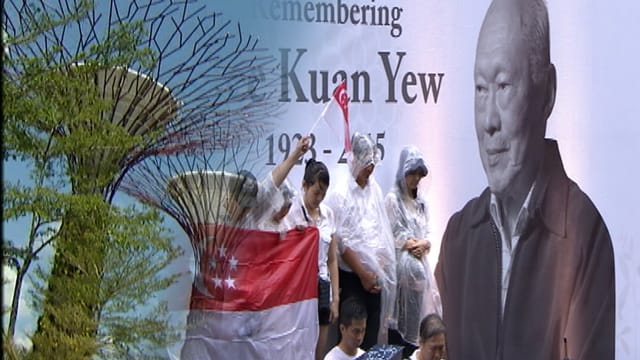 新闻深呼吸+ | 向建国者告别  向未来致敬