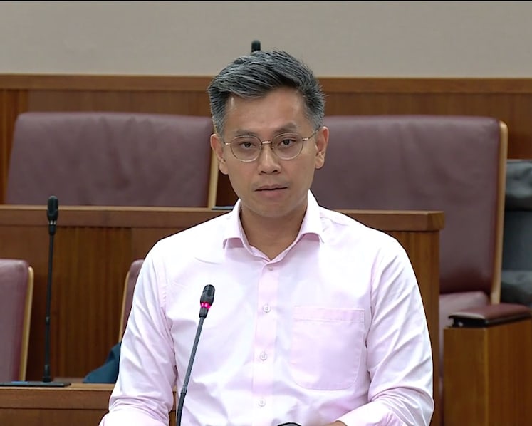 Adjournment motion on reclaiming childhood in the AI era