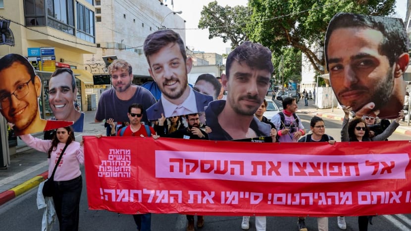 Freed Isaeli hostages urge Netanyahu to implement Gaza deal 'in full' Freed Isaeli hostages urge Netanyahu to implement Gaza deal 'in full'