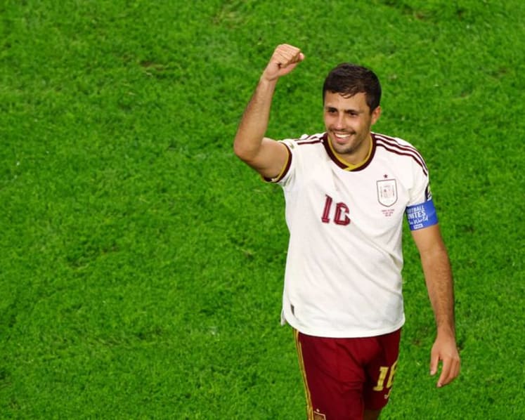 Masterful Rodri rolls back the years to anchor Spain's march into the final