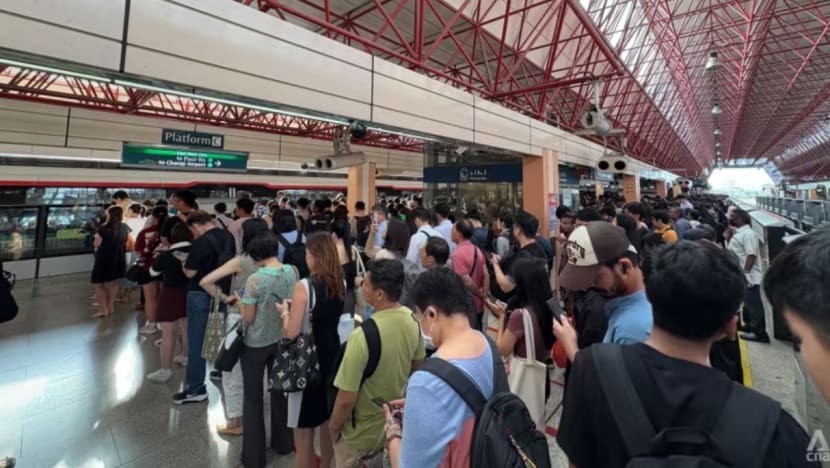 Gangguan MRT dan LRT baru-baru ini 'mengecewakan': Jeffrey Siow