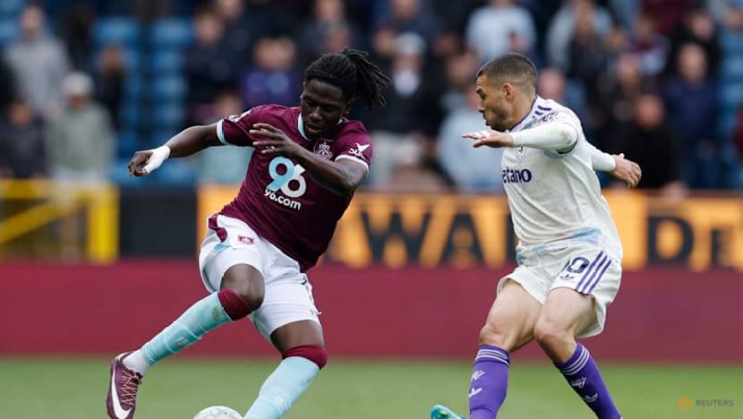 Villa stumble again in 2-2 draw with Burnley