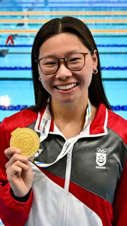 Letitia Sim sets new Games record in 50m breaststroke