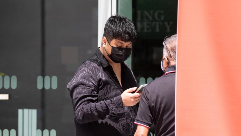 YouTuber Dee Kosh jailed 32 weeks for soliciting paid sex acts from minors, making obscene video