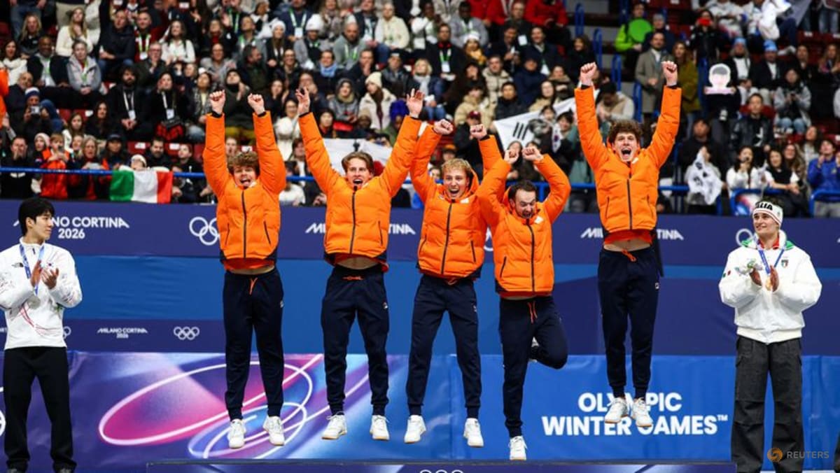 Short track-Dutch top medals table as Italy's Fontana makes history