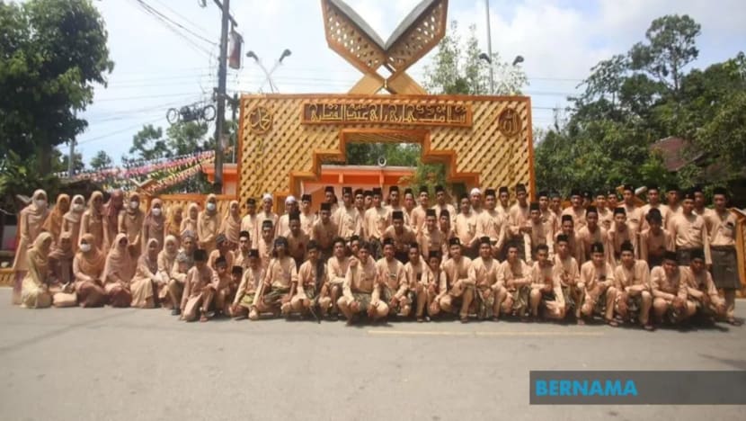 Pintu gerbang ini semarakkan sambutan Aidilfitri di selatan Thailand