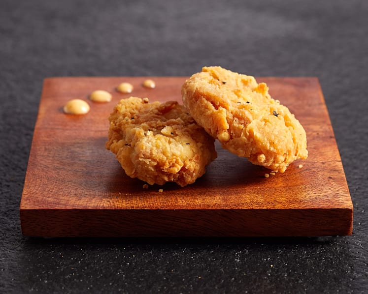 S’pore becomes first country to approve sale of lab-grown chicken
