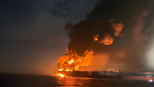 乌军击中俄制裁油槽船 黑海事件引发土耳其安全忧虑