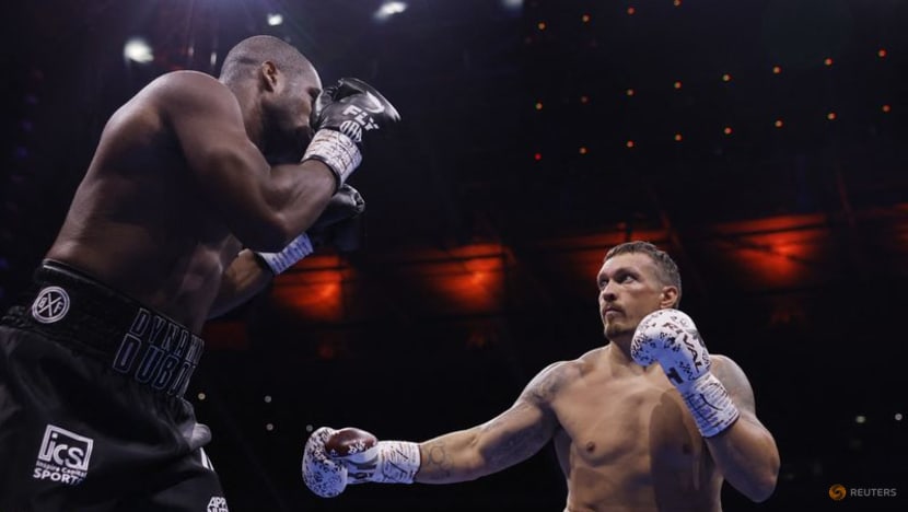 Usyk demolishes Dubois with fifth-round knockout to reclaim undisputed crown