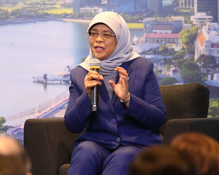 President Halimah alerts police to hoax email inviting people to have dinner with her, PM Lee