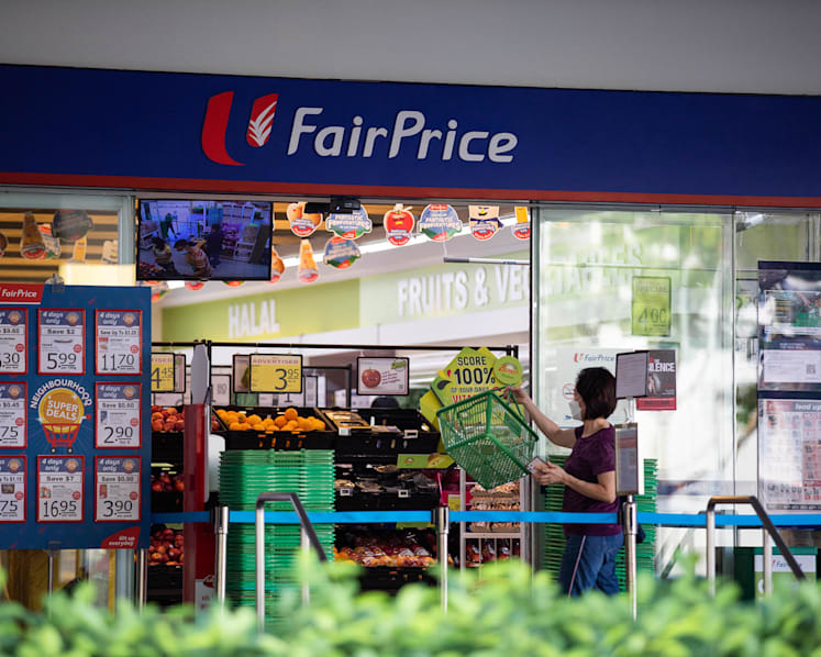Retail workers in supermarkets, malls have to test for Covid-19 twice a week if not fully vaccinated: MOH