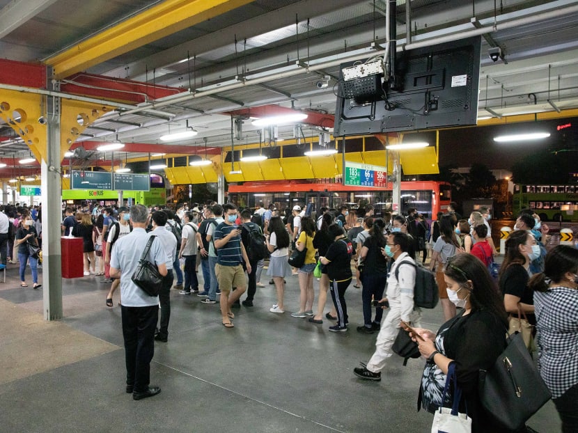 Commuters queuing for free shuttle bus at Jurong East bus interchange on Oct 14 when a fault with the power cables and a circuit breaker along the Tuas West Extension caused a massive train disruption. Commuters queuing for free shuttle bus at Jurong East bus interchange on Oct 14 when a fault with the power cables and a circuit breaker along the Tuas West Extension caused a massive train disruption.