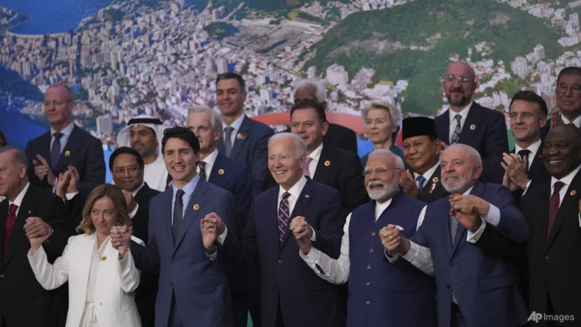 Ukraine war and climate stalemate loom over G20 summit Ukraine war and climate stalemate loom over G20 summit