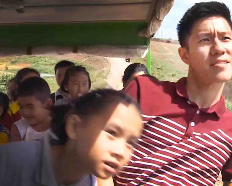 The Singaporean grad who ditched his corporate dreams because of a glue-sniffer in Thailand