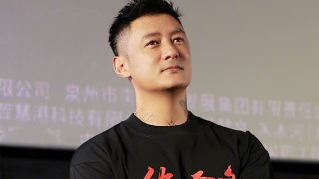 余文乐刚宣布离婚，爆接《披荆斩棘》复出