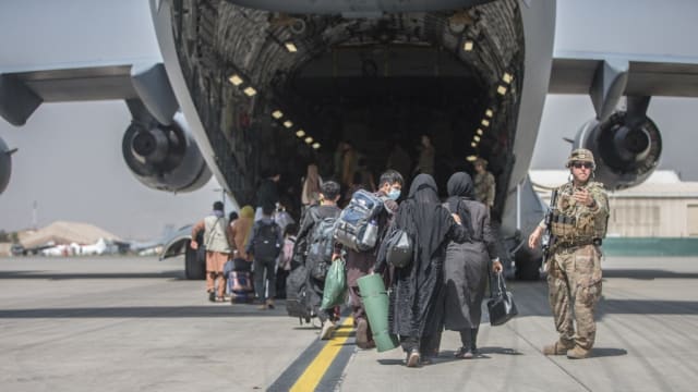 美国官员被批在阿富汗撤兵行动中缺乏明确决策