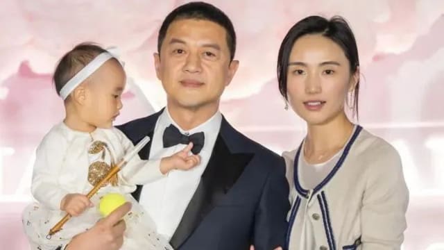 李亚鹏生意失利欠下巨债，带妻女“大屋搬小屋”！