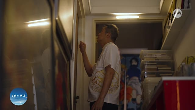 星期二特写 | 孩子躲房不出 父母错过成长岁月